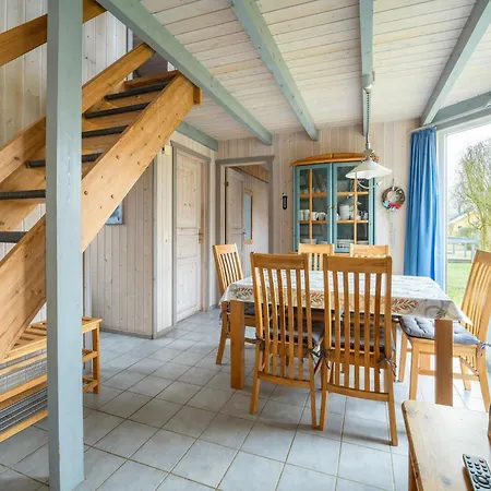 Holiday home Mirow In *